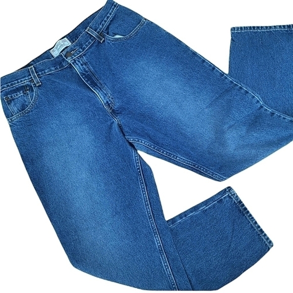 Levi's Denim - Levi's Women's 16M High Rise Vtg Cotton Mom Pants